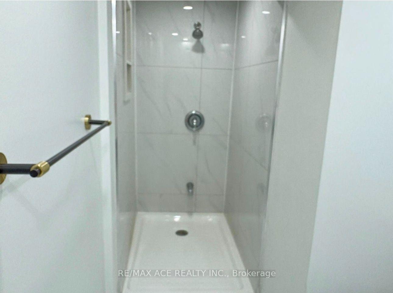 Photo 13 of Unit Bsmt, 1851 Parkhurst Crescent, Pickering, Duffin Heights — HOMEH