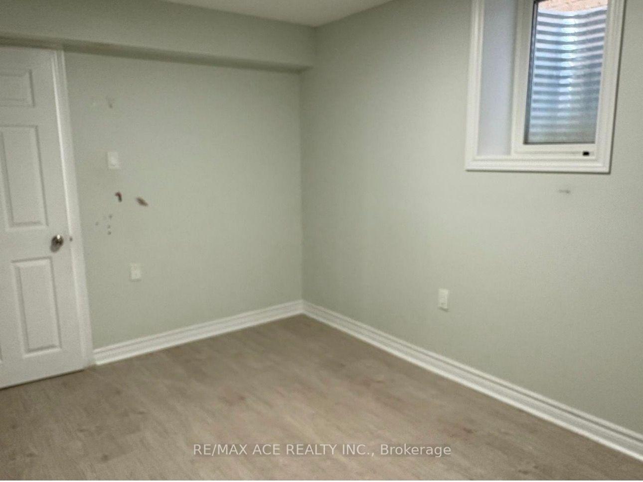 Photo 18 of Unit Bsmt, 1851 Parkhurst Crescent, Pickering, Duffin Heights — HOMEH