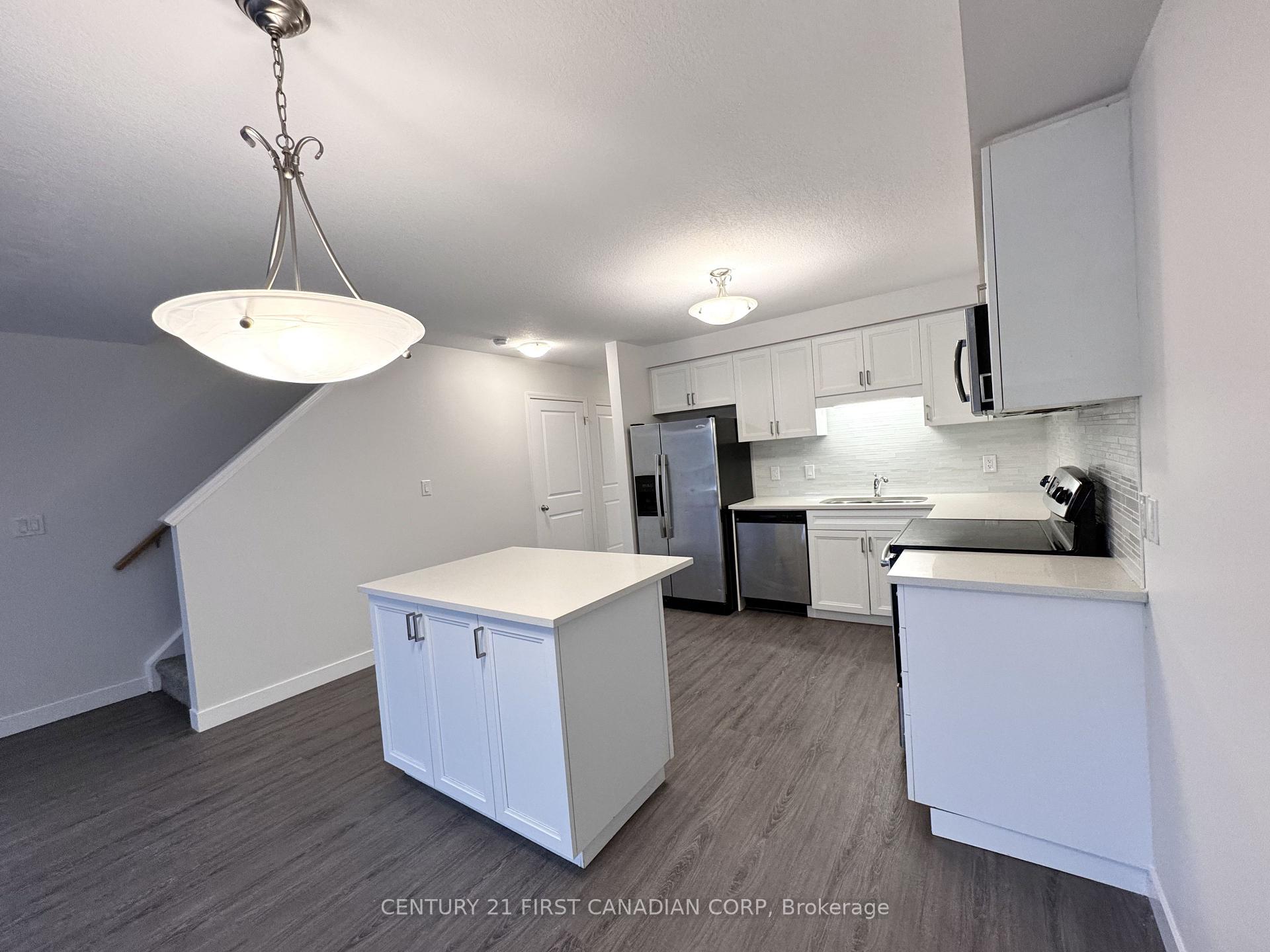Photo 6 of Unit 45, 3188 Singleton Avenue, London, South W — HOMEH