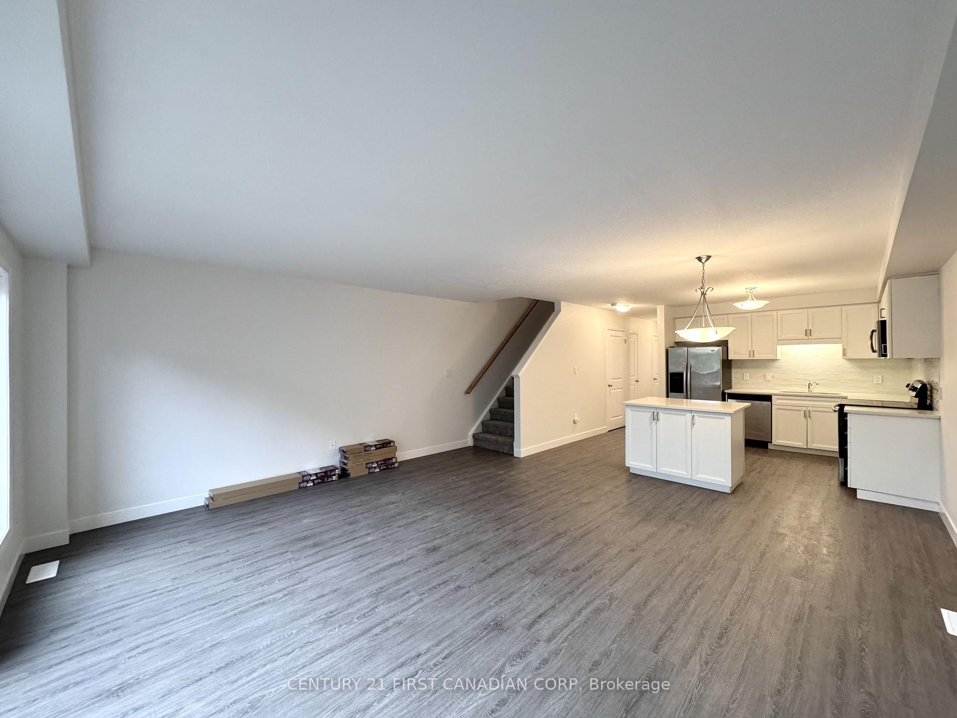 Photo 9 of Unit 45, 3188 Singleton Avenue, London, South W — HOMEH