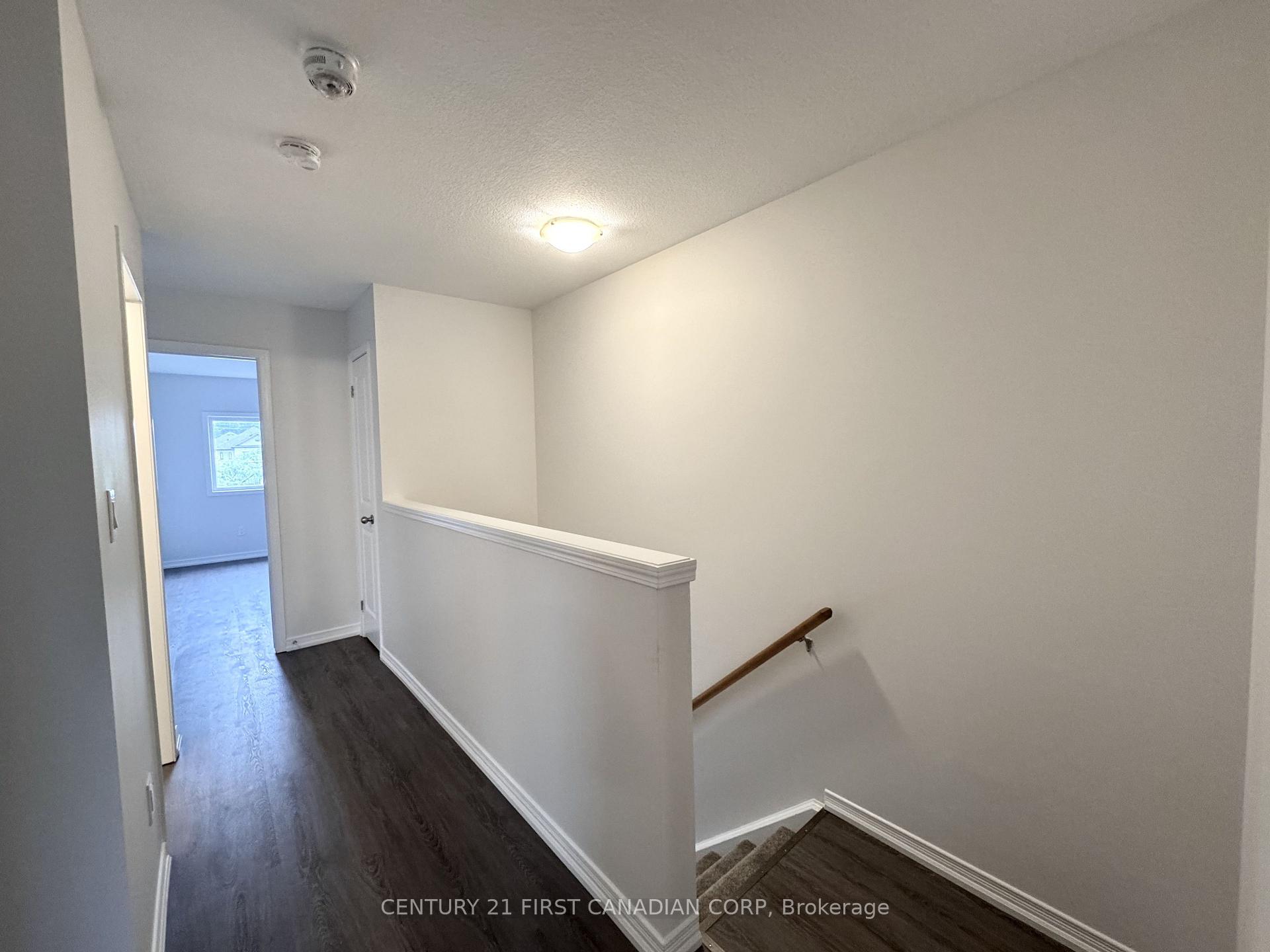 Photo 11 of Unit 45, 3188 Singleton Avenue, London, South W — HOMEH