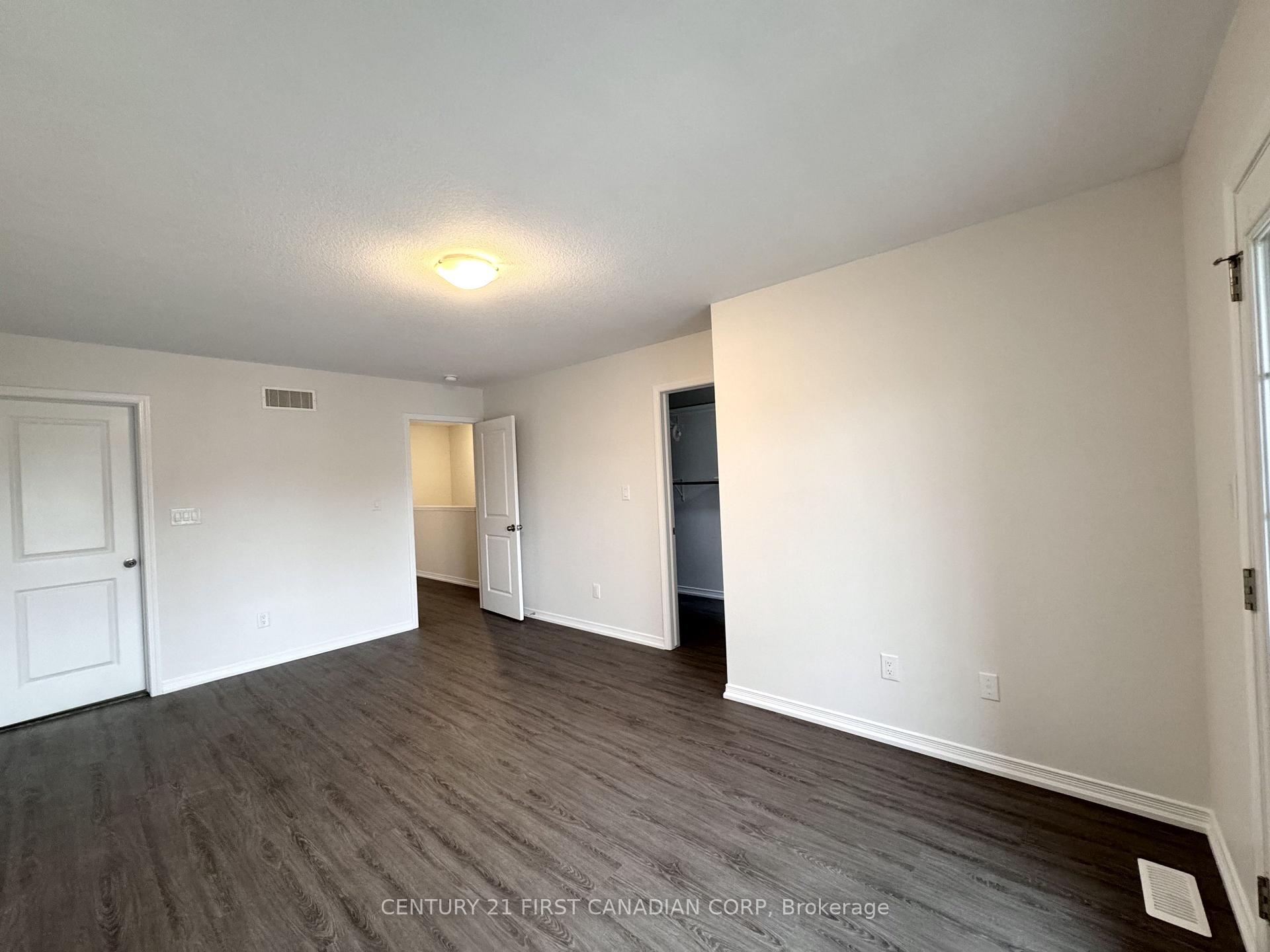 Photo 13 of Unit 45, 3188 Singleton Avenue, London, South W — HOMEH