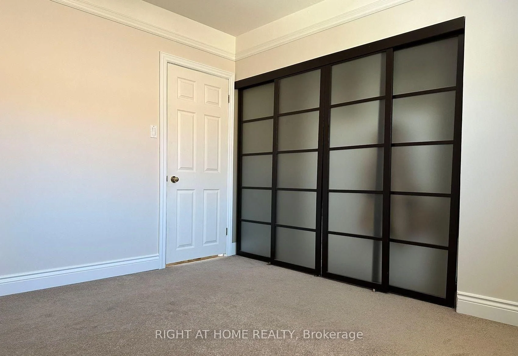 Photo 23 of Unit 3, 115 Eighth Street, Etobicoke, New Toronto — HOMEH