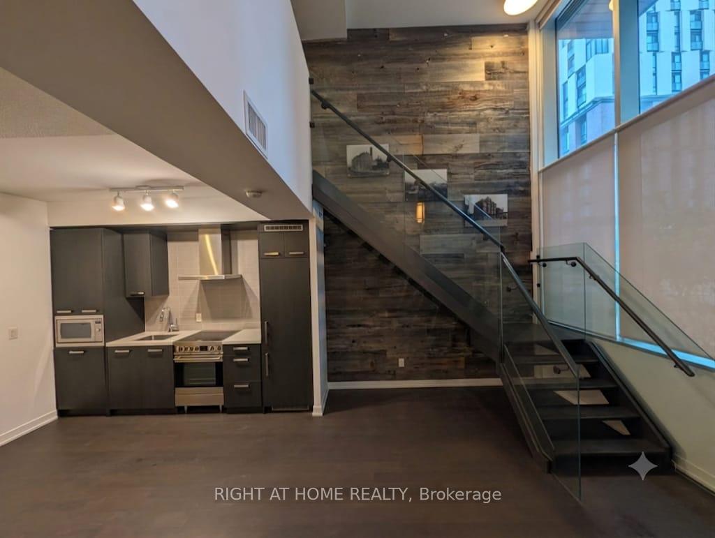 Photo 4 of Unit S115, 455 Front Street E, Toronto, Waterfront Communities — HOMEH
