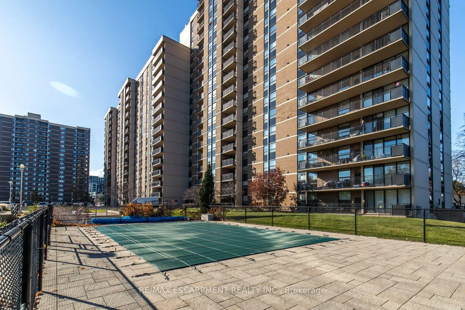 Photo 103 of Unit 310, 500 Green Road, Hamilton, Lakeshore — HOMEH