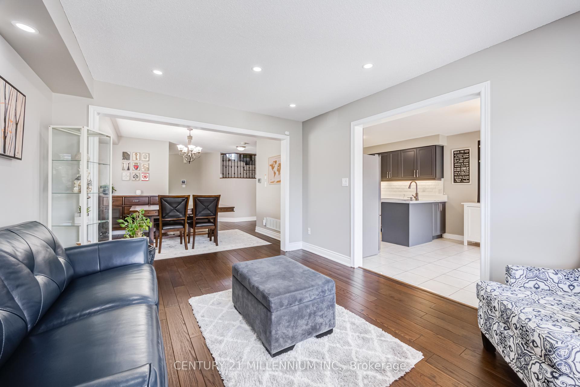 Photo 9 of 7 Bramoak Crescent, Brampton, Northwest Sandalwood Parkway — HOMEH