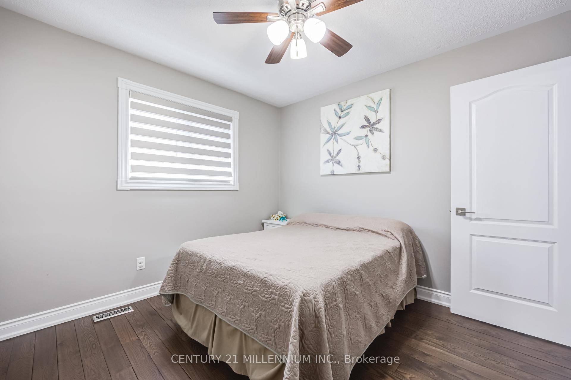 Photo 23 of 7 Bramoak Crescent, Brampton, Northwest Sandalwood Parkway — HOMEH