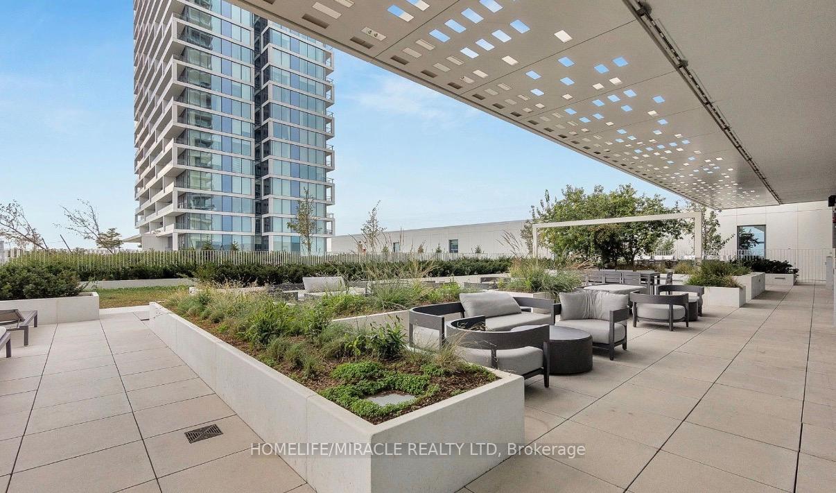 Photo of Unit 4107, 950 Portage Parkway