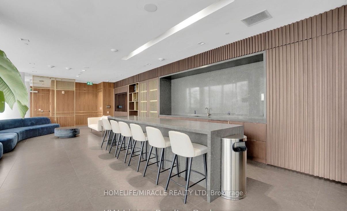 Photo 18 of Unit 4107, 950 Portage Parkway, Vaughan, Vaughan Corporate Centre — HOMEH