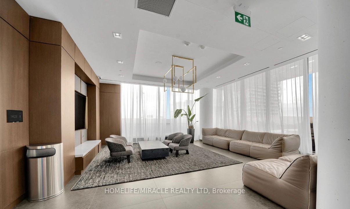 Photo 19 of Unit 4107, 950 Portage Parkway, Vaughan, Vaughan Corporate Centre — HOMEH