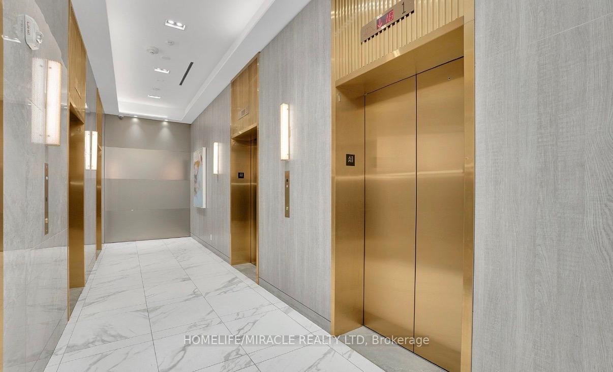 Photo 20 of Unit 4107, 950 Portage Parkway, Vaughan, Vaughan Corporate Centre — HOMEH