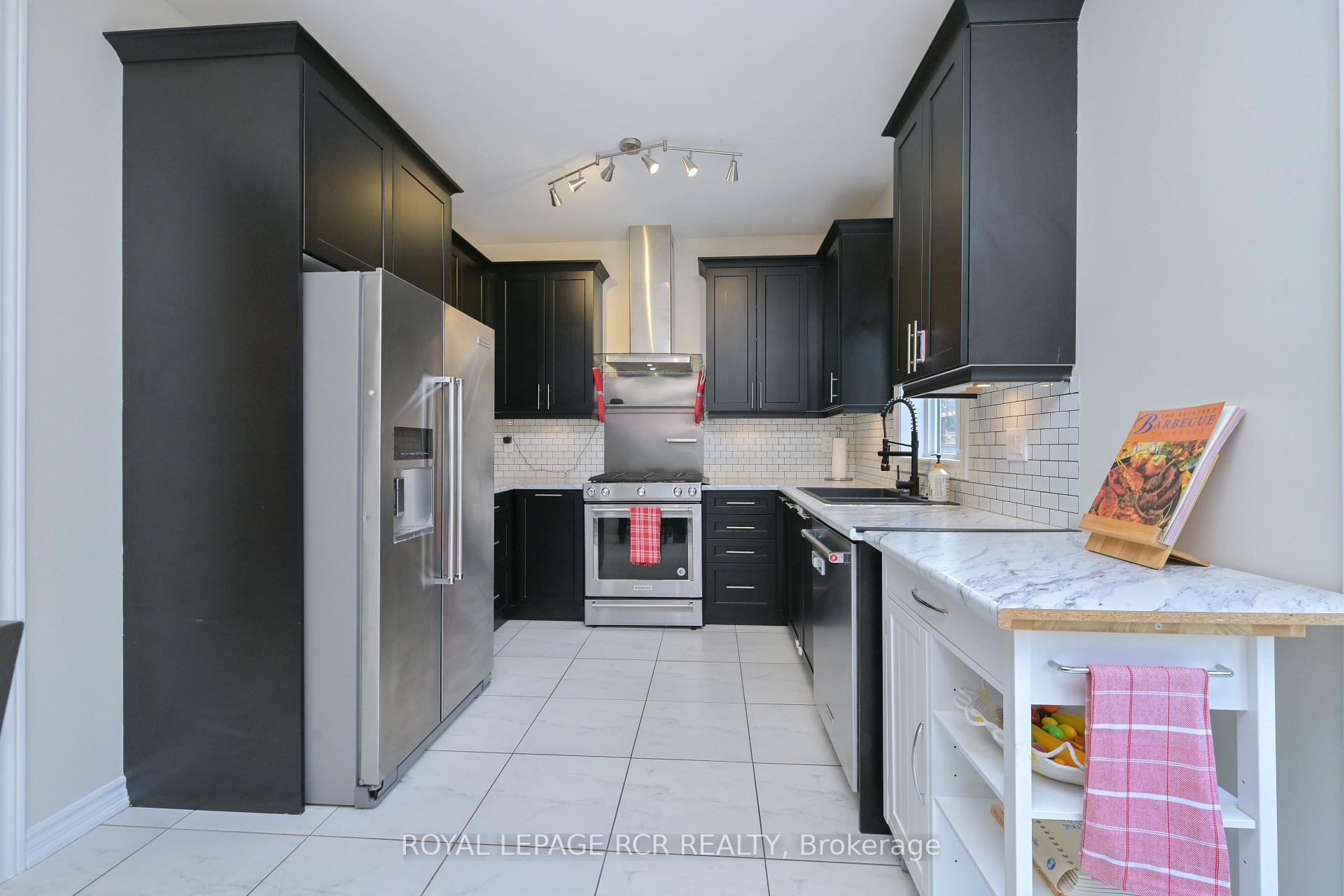 Photo 7 of 769 Halbert Drive, Shelburne — HOMEH