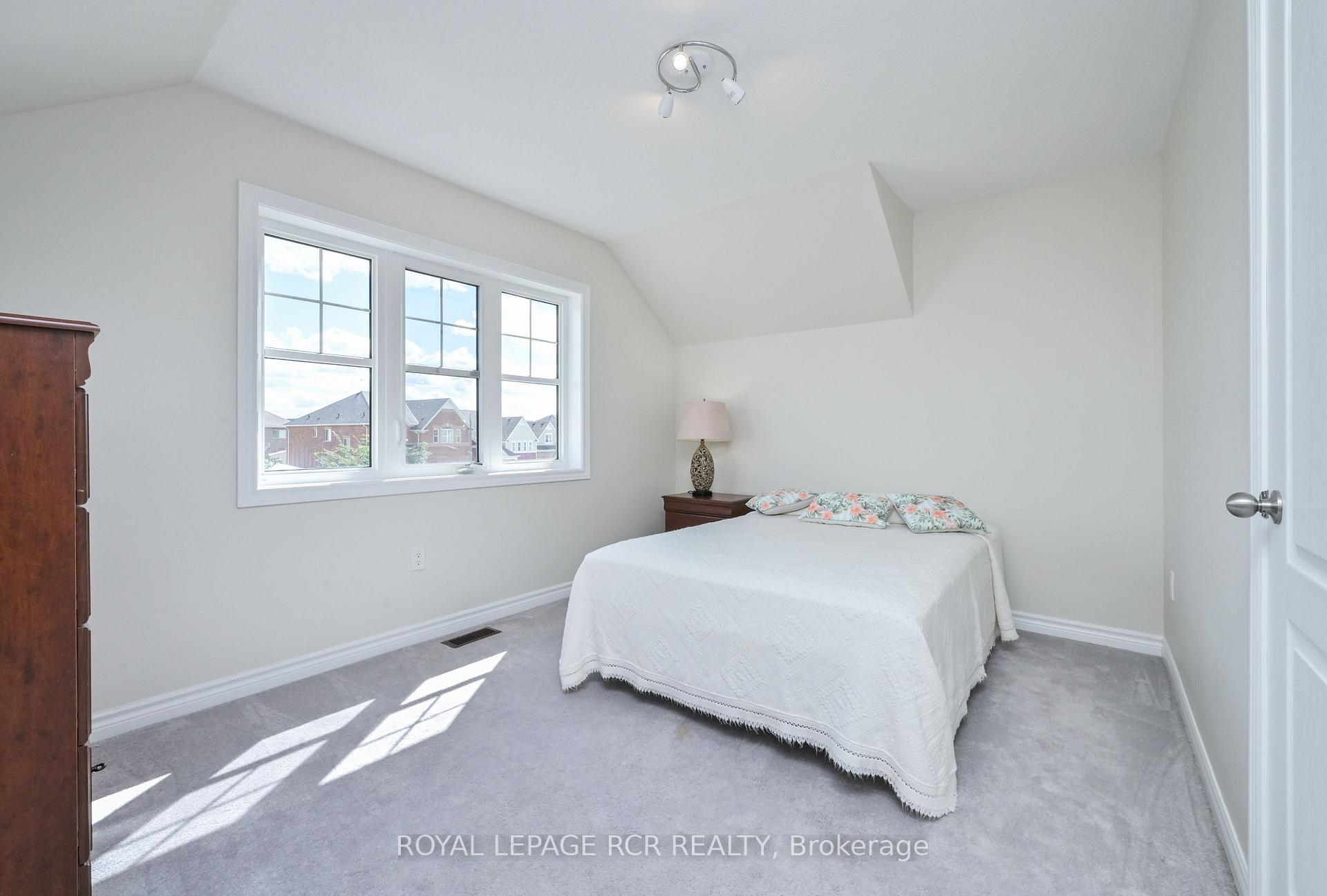 Photo 21 of 769 Halbert Drive, Shelburne — HOMEH