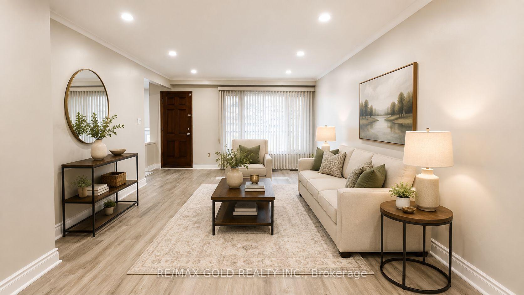 Photo 8 of 7383 Manion Road, Mississauga, Malton — HOMEH