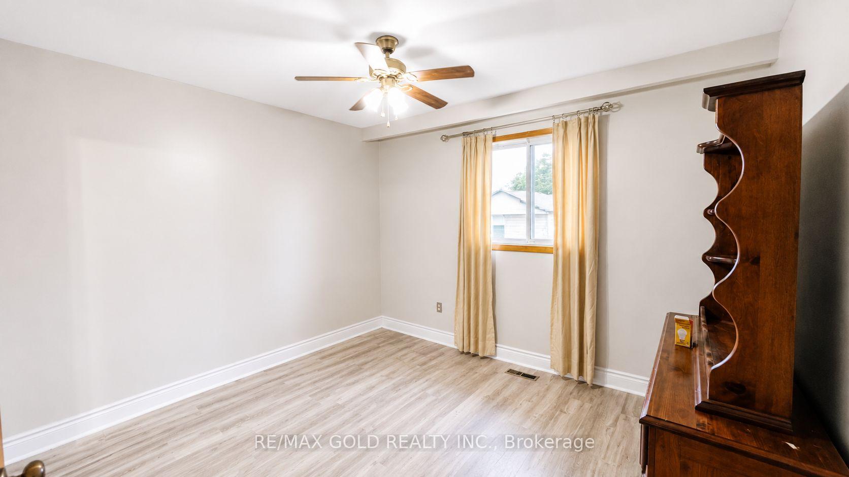 Photo 10 of 7383 Manion Road, Mississauga, Malton — HOMEH