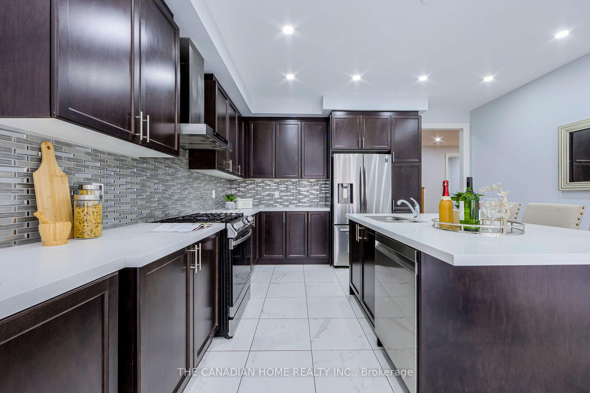 Photo 16 of 21 Rolling Rock Way, Brampton, Bram West — HOMEH