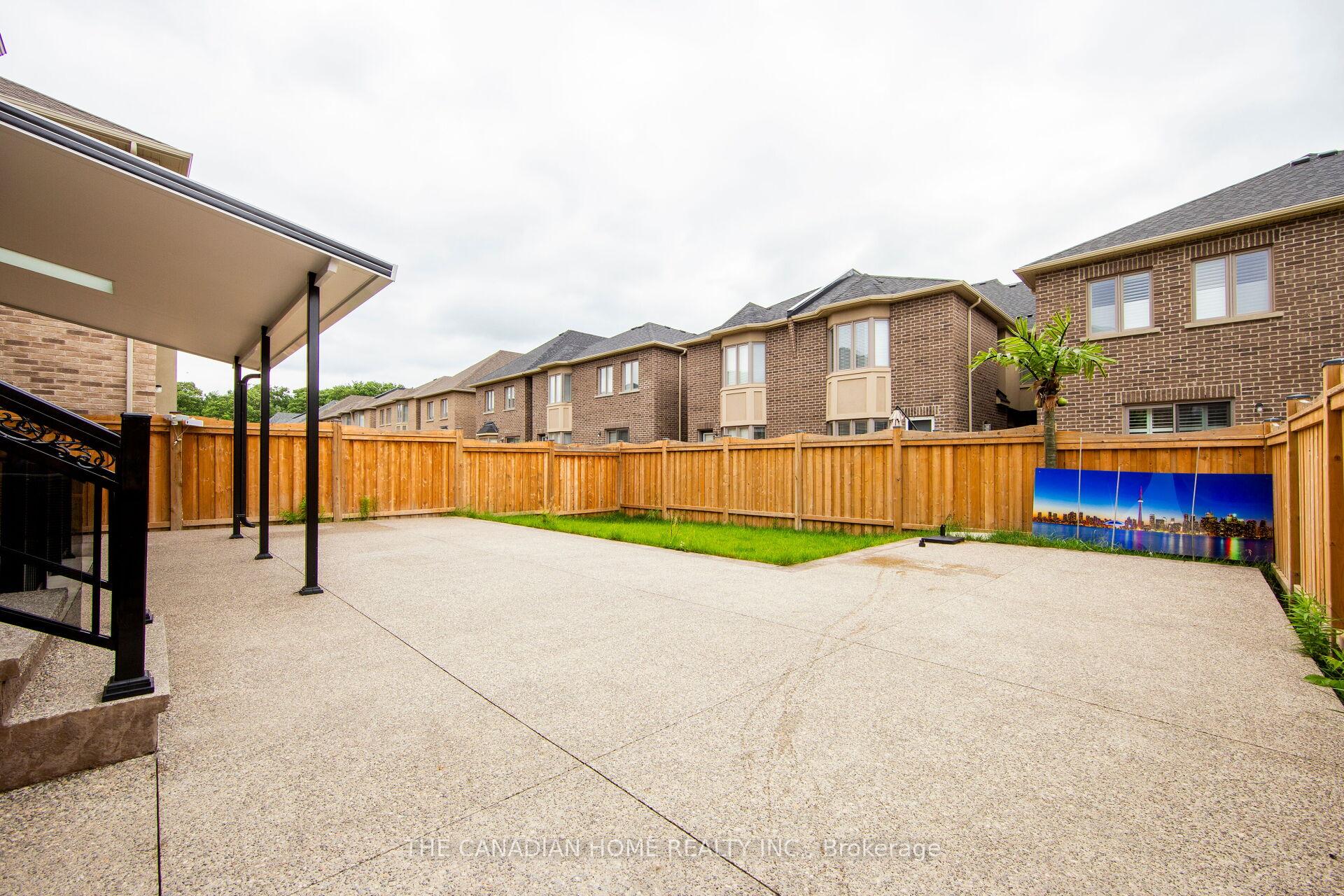 Photo 33 of 21 Rolling Rock Way, Brampton, Bram West — HOMEH