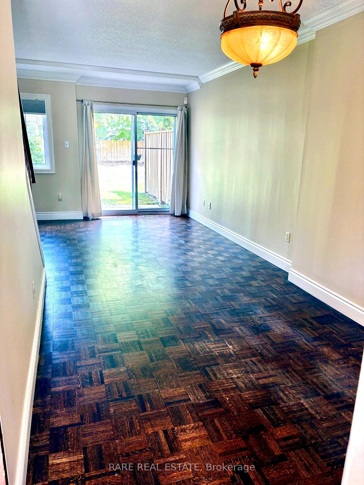 Photo 11 of Unit 77, 735 New Westminster Drive, Vaughan, Brownridge — HOMEH