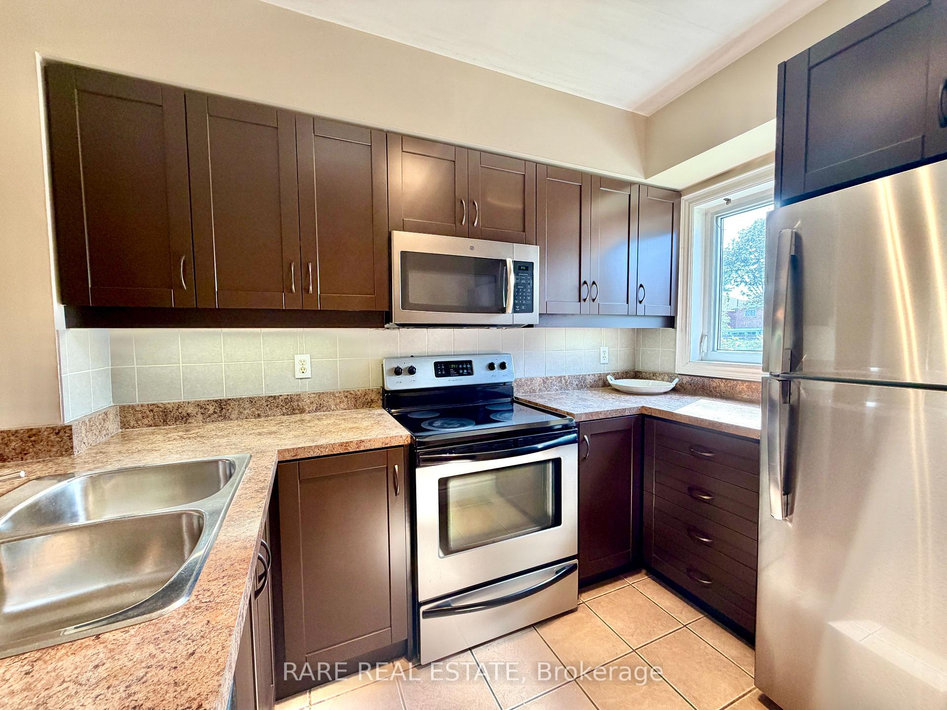 Photo 8 of Unit 77, 735 New Westminster Drive, Vaughan, Brownridge — HOMEH