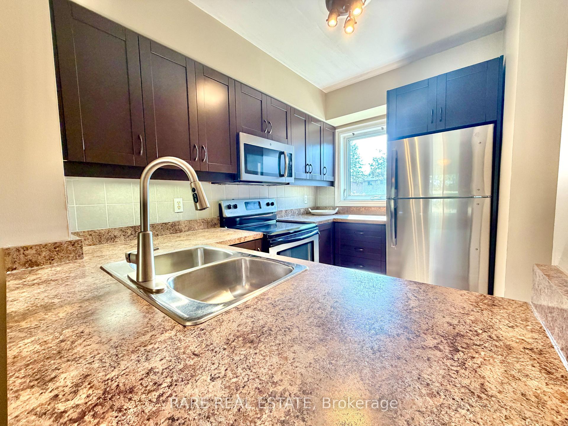 Photo 12 of Unit 77, 735 New Westminster Drive, Vaughan, Brownridge — HOMEH