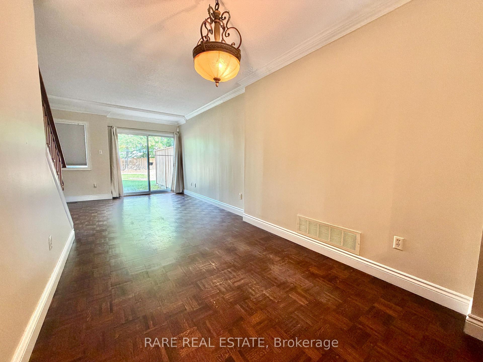Photo 14 of Unit 77, 735 New Westminster Drive, Vaughan, Brownridge — HOMEH