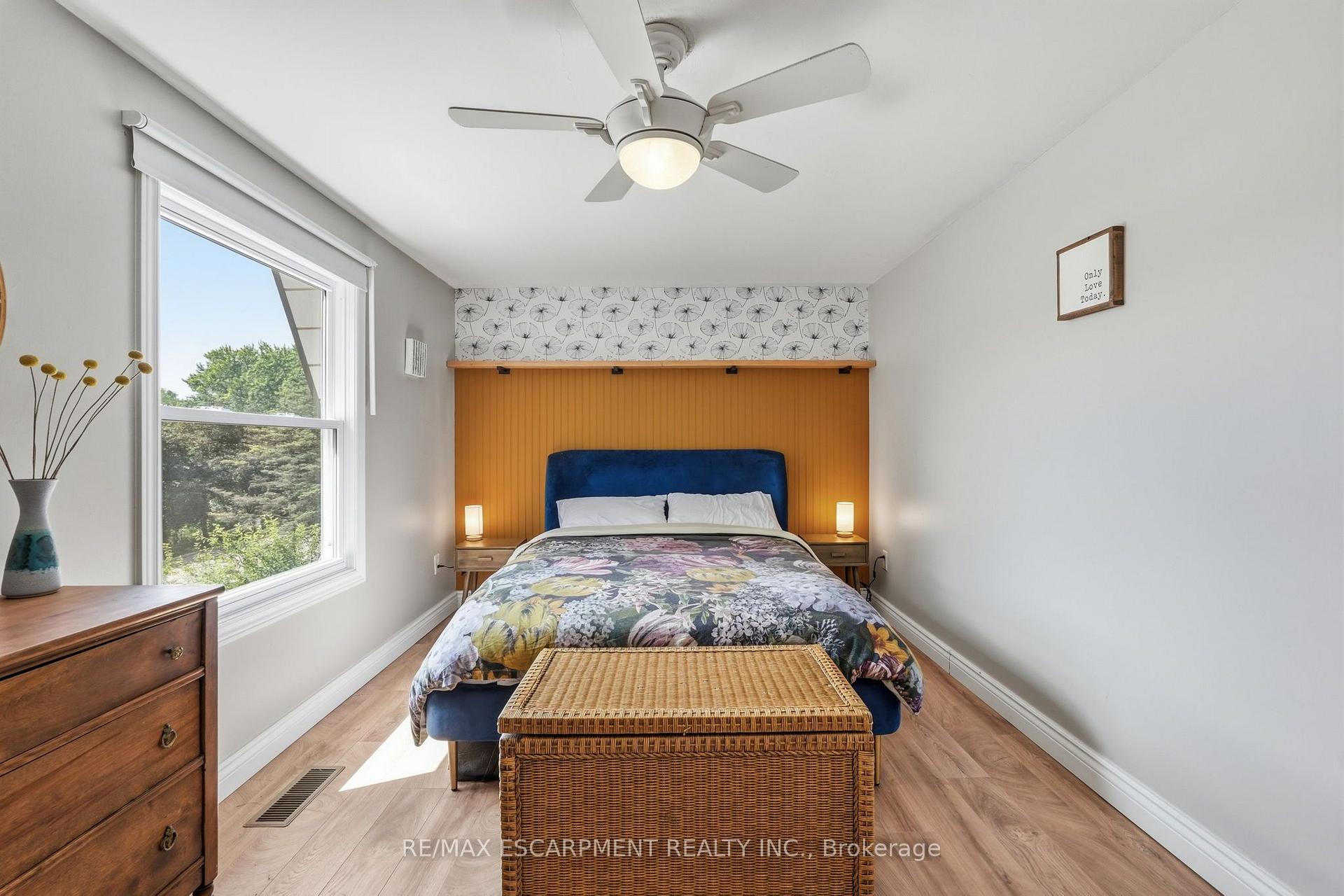 Photo 19 of Unit 33, 3 Burdock Lane, Hamilton, Dundas — HOMEH