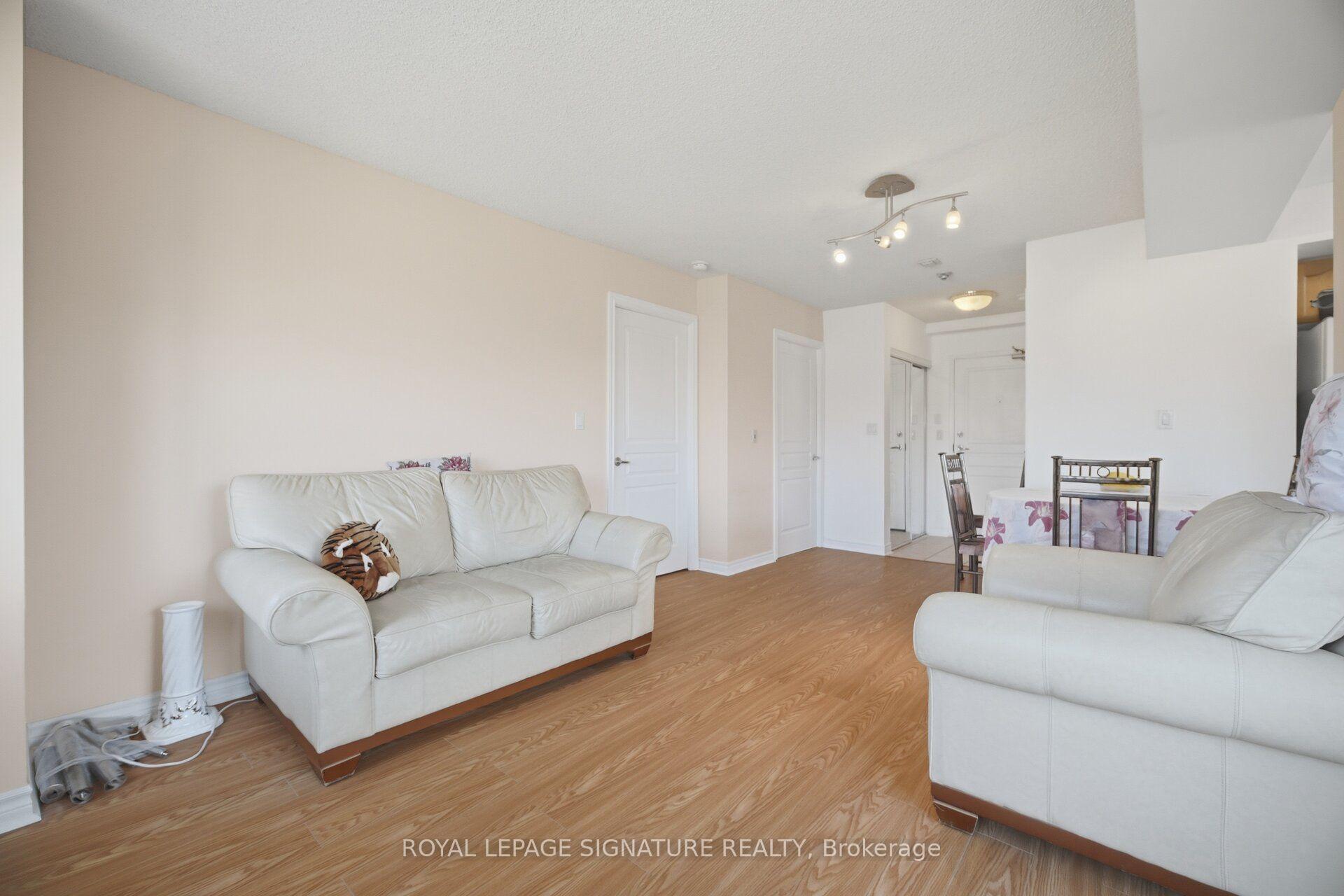 Photo 8 of Unit 313, 300 Ray Lawson Boulevard, Brampton, Fletcher's Creek South — HOMEH