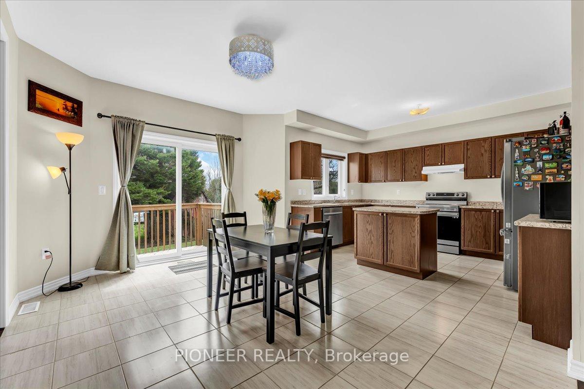 Photo 12 of 5 Todd Crescent, Southgate — HOMEH