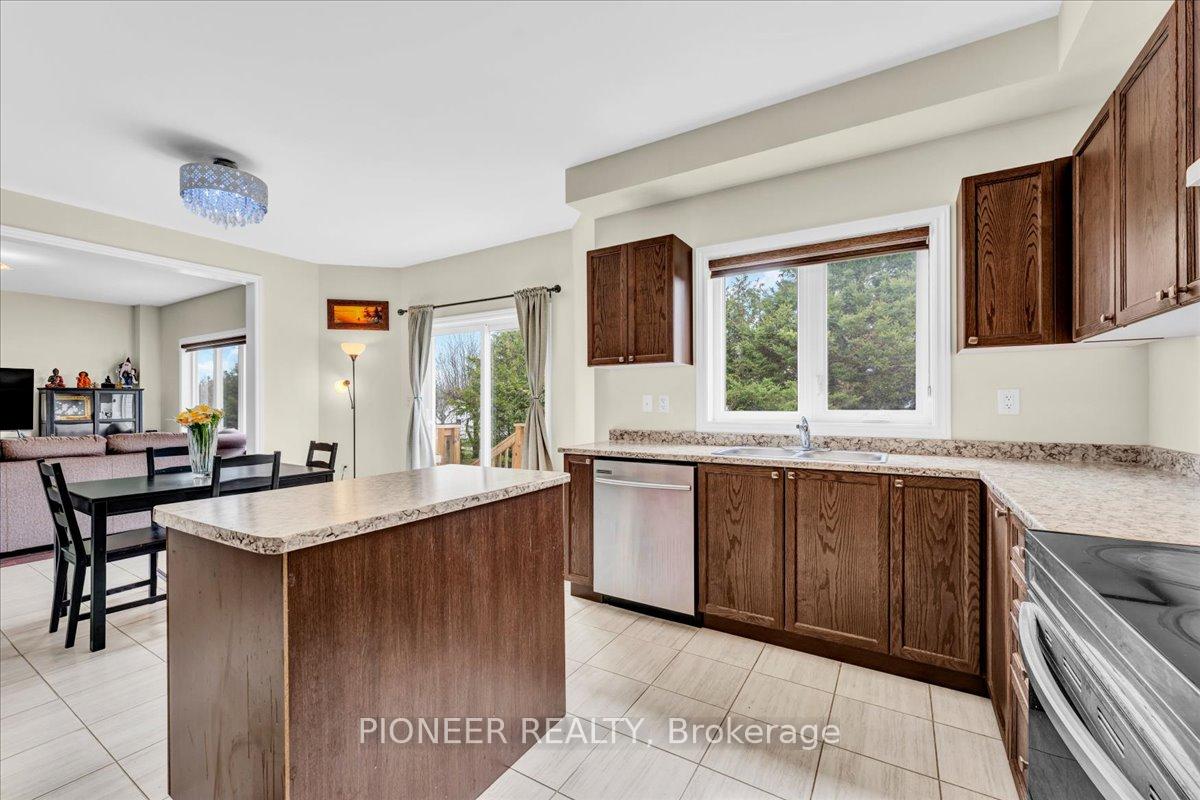 Photo 18 of 5 Todd Crescent, Southgate — HOMEH