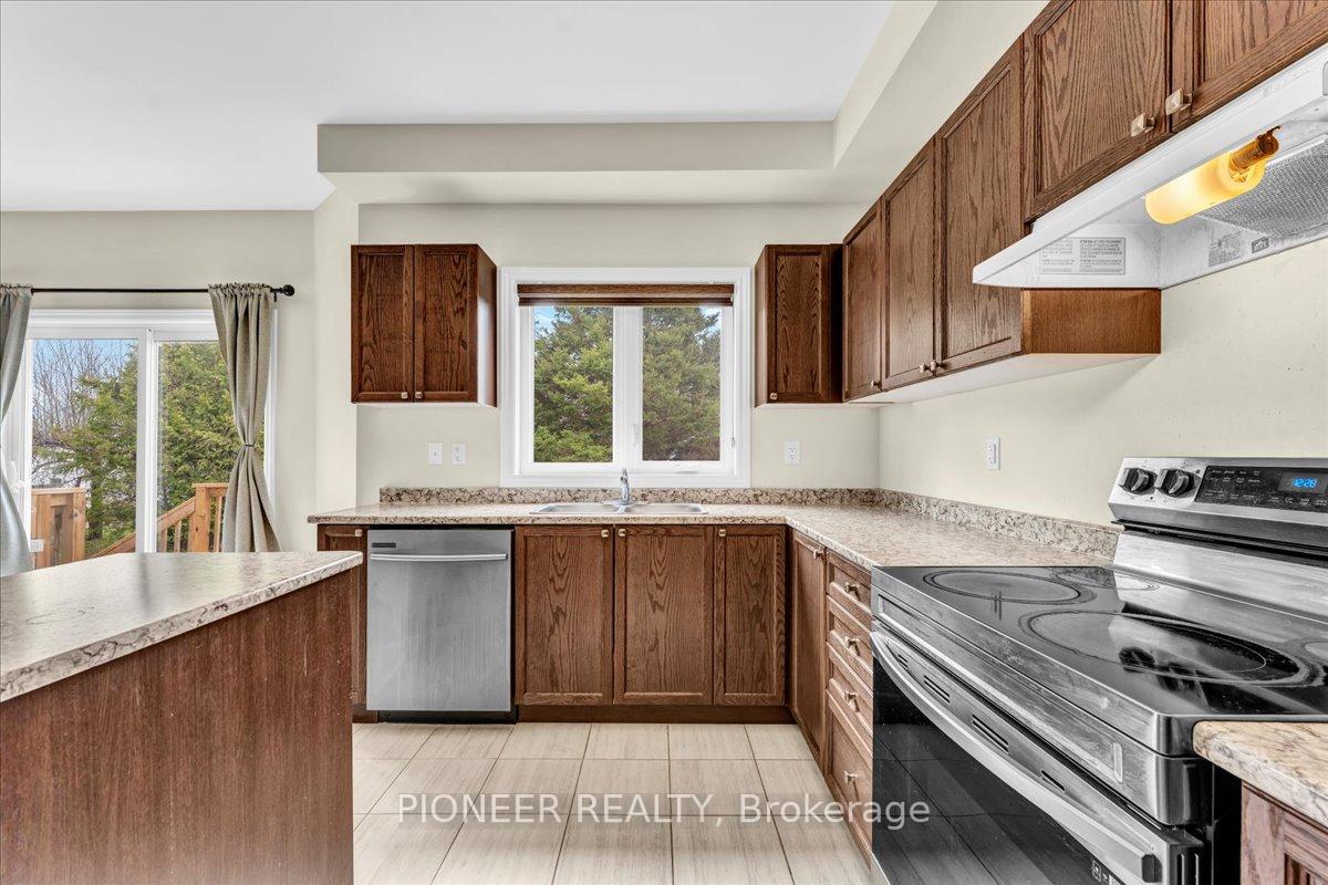 Photo 19 of 5 Todd Crescent, Southgate — HOMEH