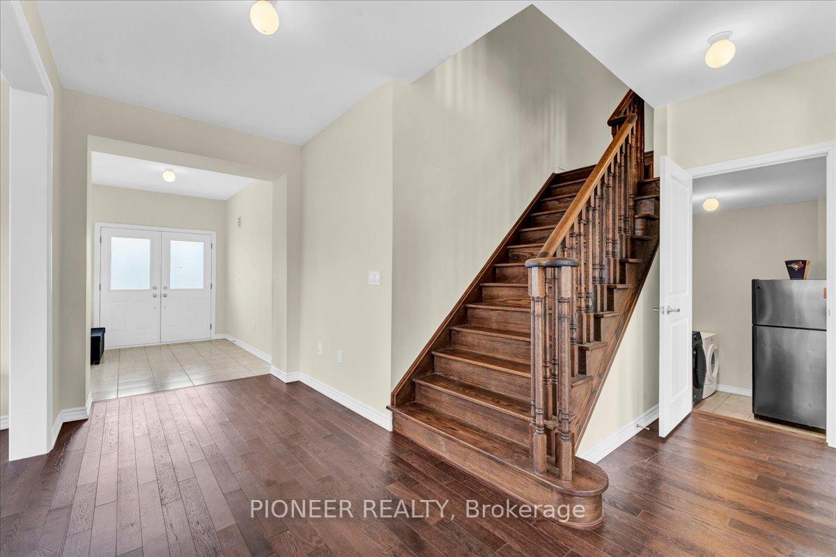 Photo 21 of 5 Todd Crescent, Southgate — HOMEH