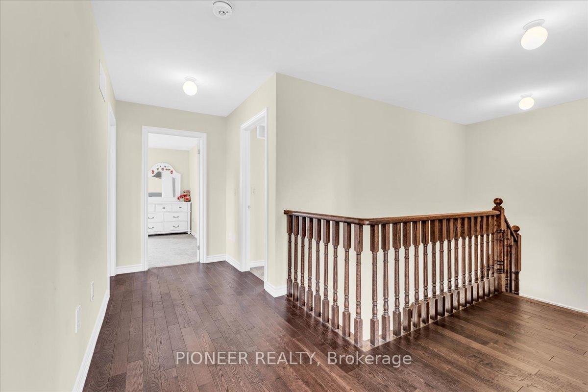 Photo 22 of 5 Todd Crescent, Southgate — HOMEH