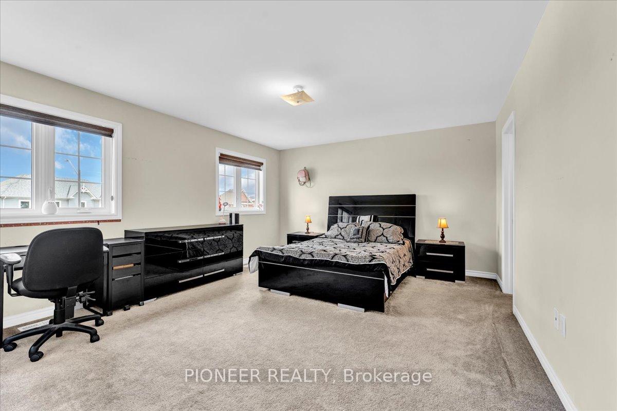 Photo 29 of 5 Todd Crescent, Southgate — HOMEH