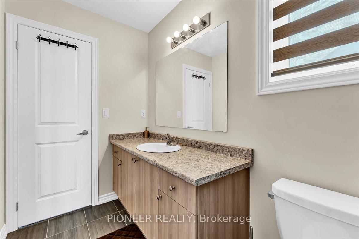 Photo 35 of 5 Todd Crescent, Southgate — HOMEH
