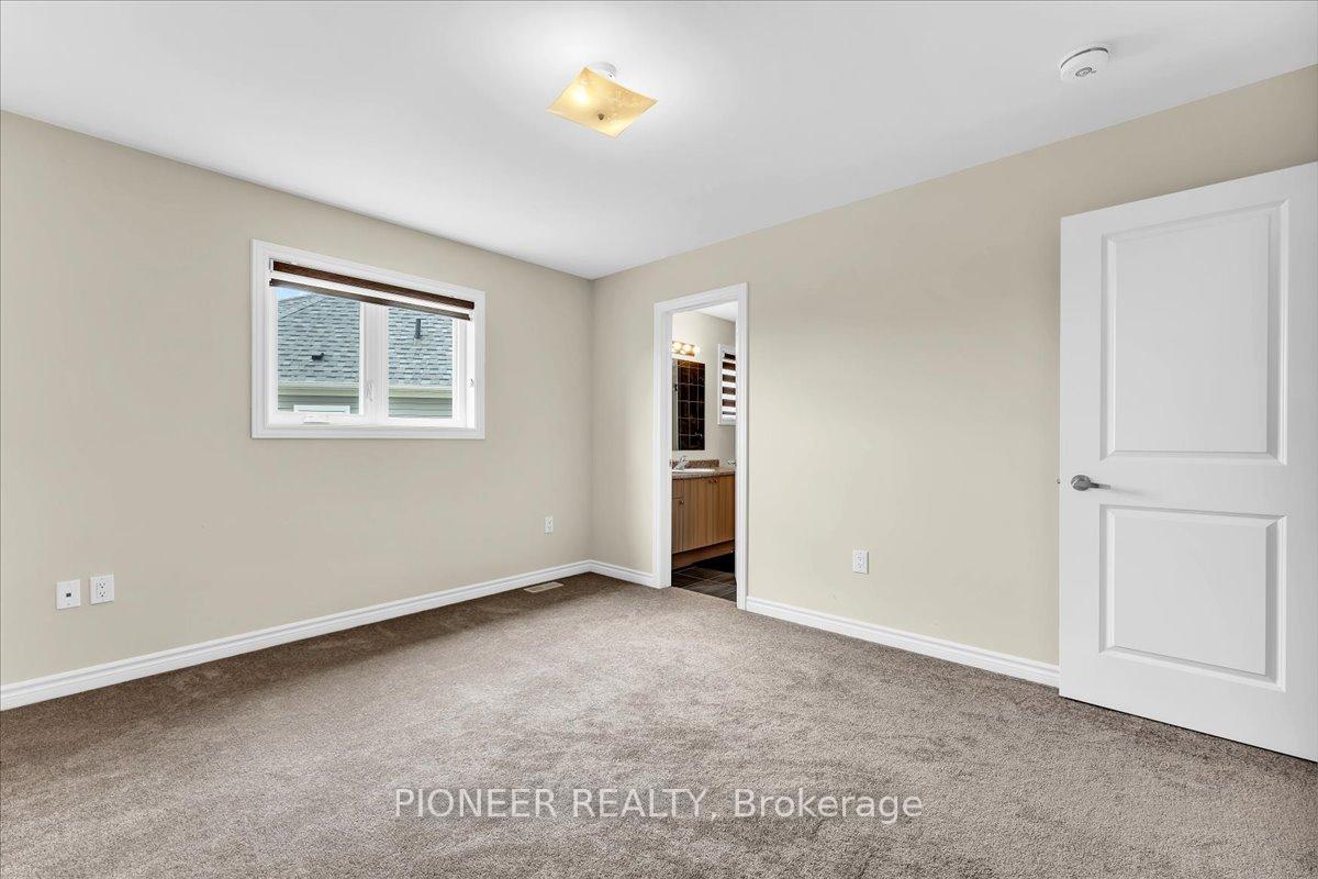 Photo 37 of 5 Todd Crescent, Southgate — HOMEH