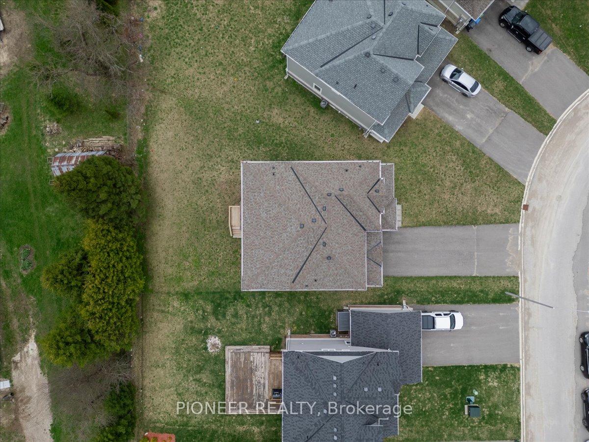 Photo 45 of 5 Todd Crescent, Southgate — HOMEH