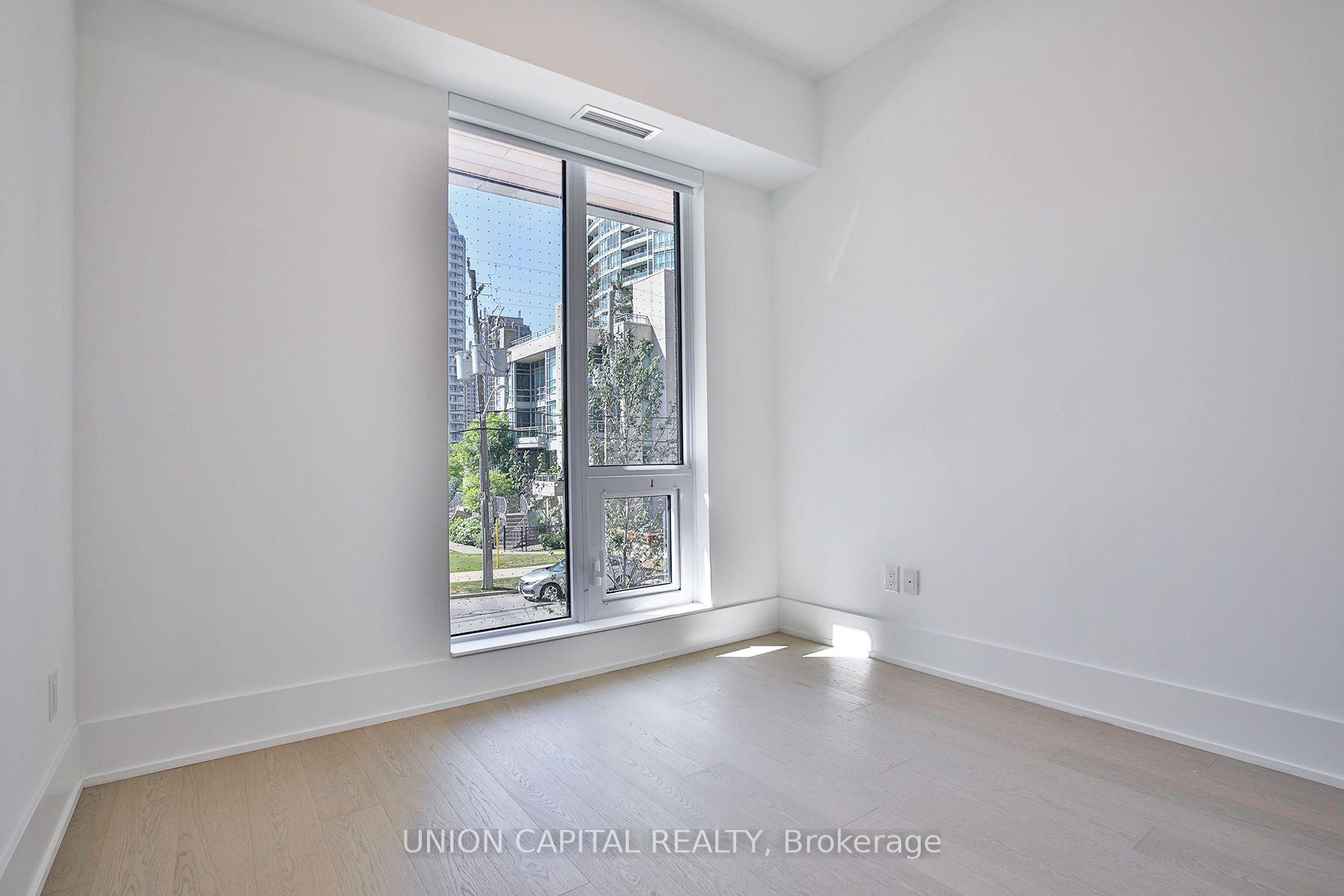 Photo 13 of Unit TH103, 36 Olive Avenue, North York, Willowdale East — HOMEH