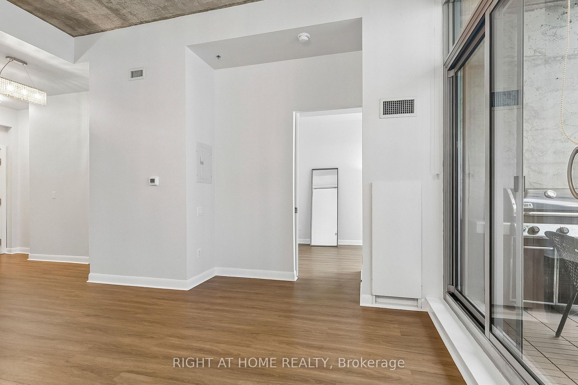 Photo 5 of Unit 1606, 375 King Street W, Toronto, Waterfront Communities — HOMEH