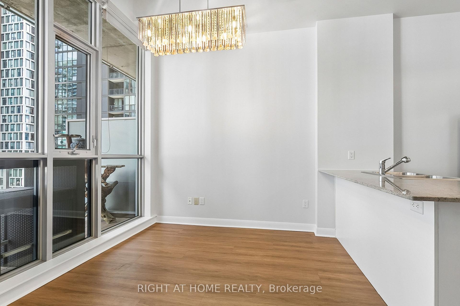Photo 7 of Unit 1606, 375 King Street W, Toronto, Waterfront Communities — HOMEH