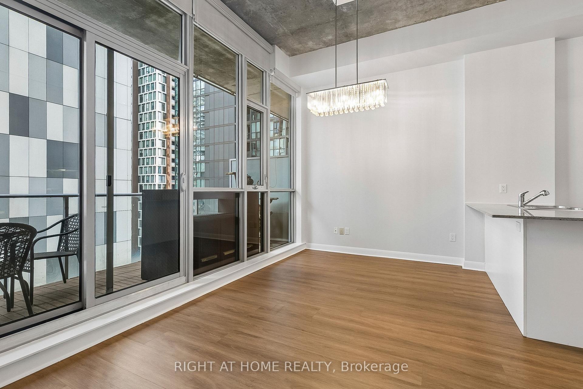 Photo 9 of Unit 1606, 375 King Street W, Toronto, Waterfront Communities — HOMEH