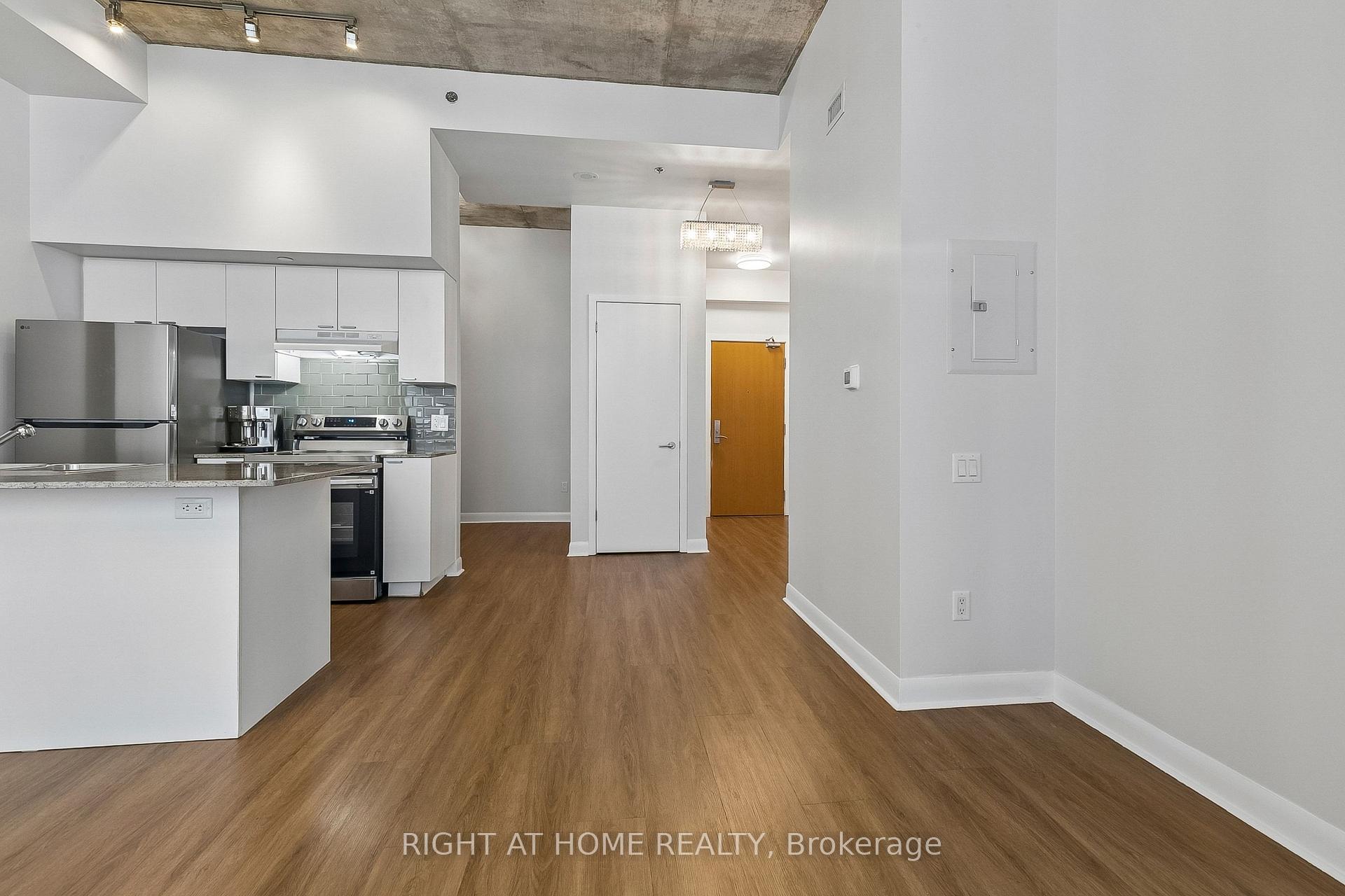 Photo 13 of Unit 1606, 375 King Street W, Toronto, Waterfront Communities — HOMEH