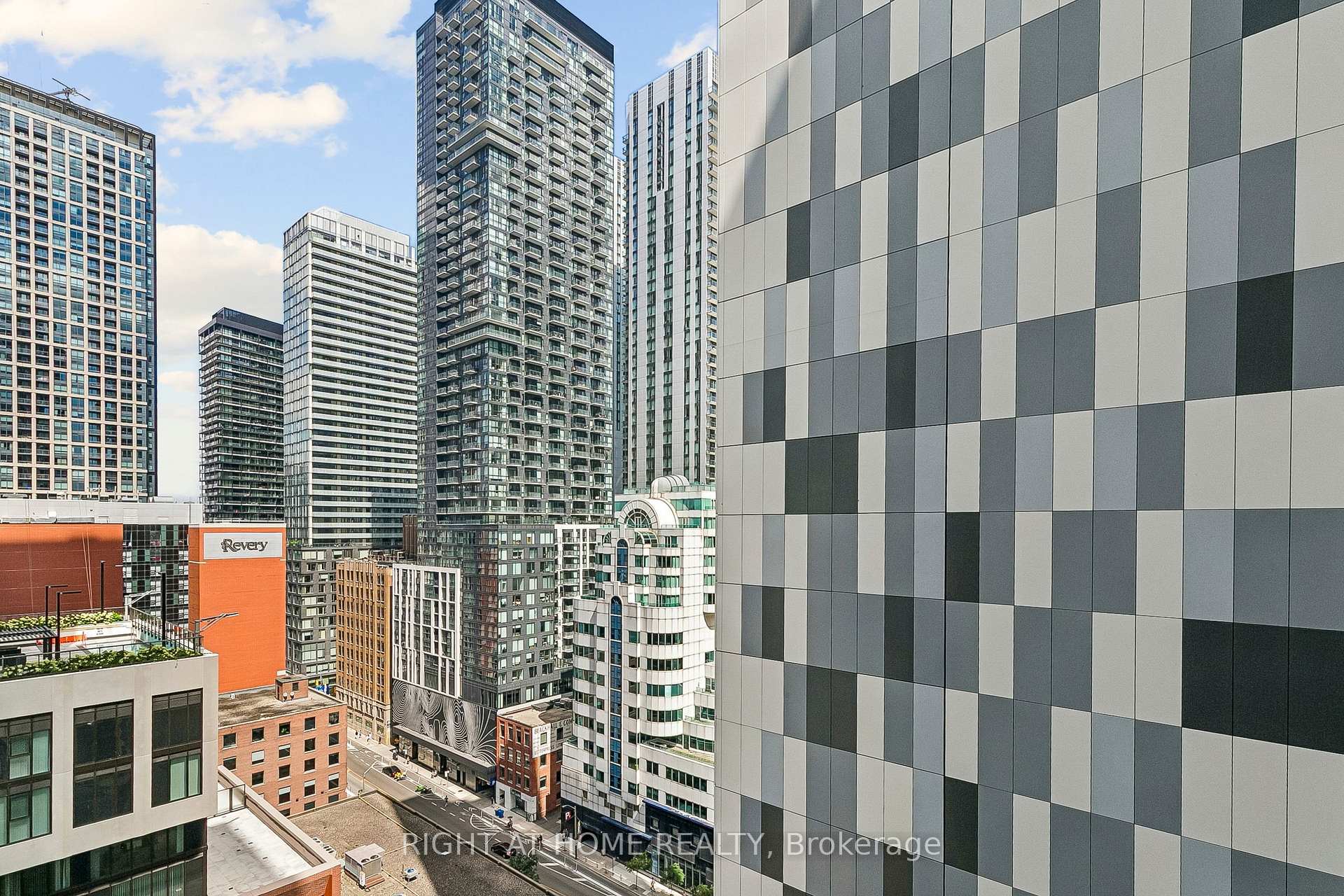 Photo 27 of Unit 1606, 375 King Street W, Toronto, Waterfront Communities — HOMEH