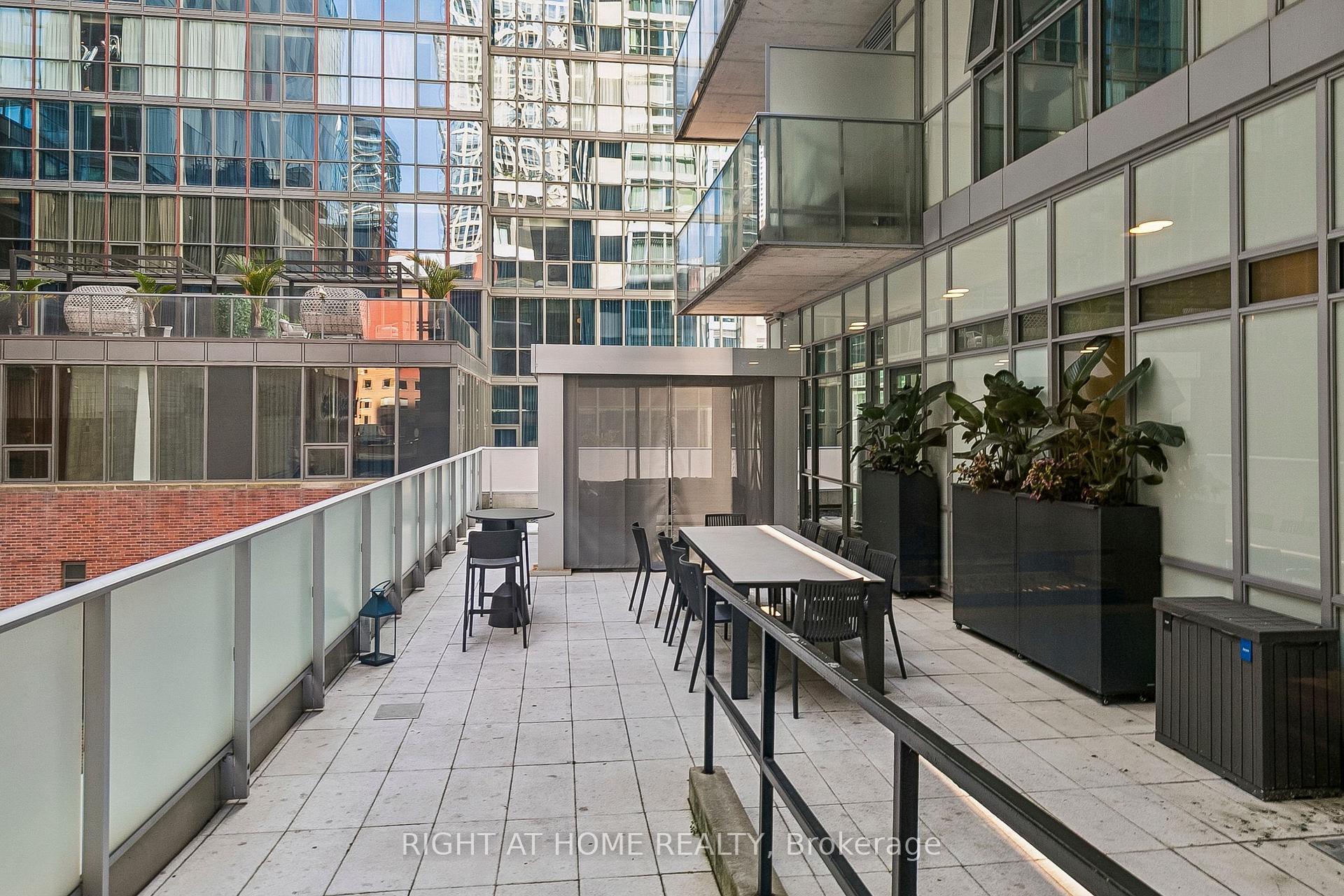 Photo 32 of Unit 1606, 375 King Street W, Toronto, Waterfront Communities — HOMEH