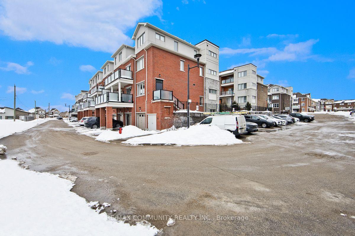 Photo 24 of Unit 511, 1148 Dragonfly Avenue, Pickering, Rural Pickering — HOMEH