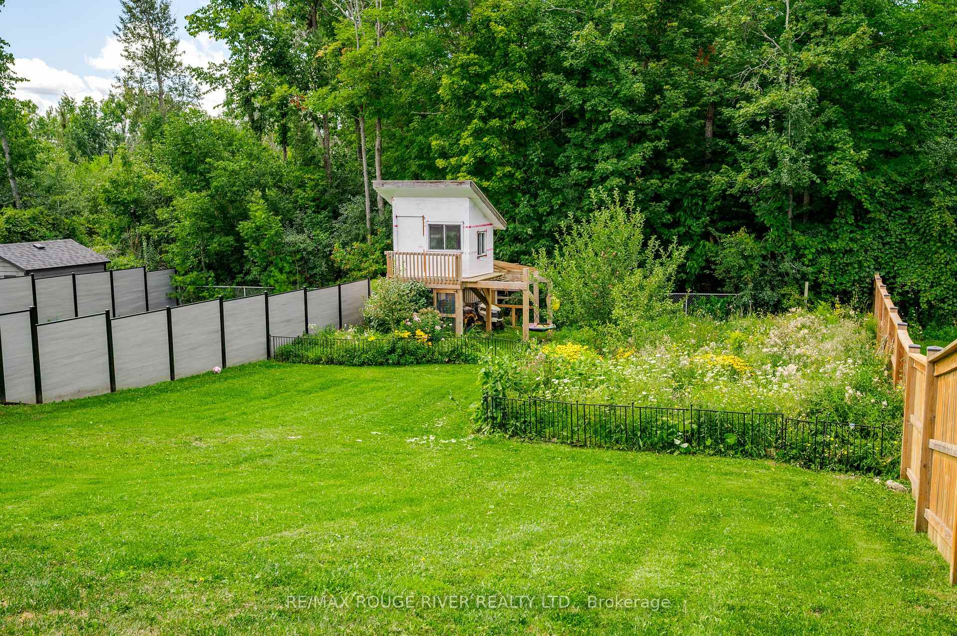 Photo 36 of 969 Avery Avenue, Peterborough, Monaghan Ward 2 — HOMEH