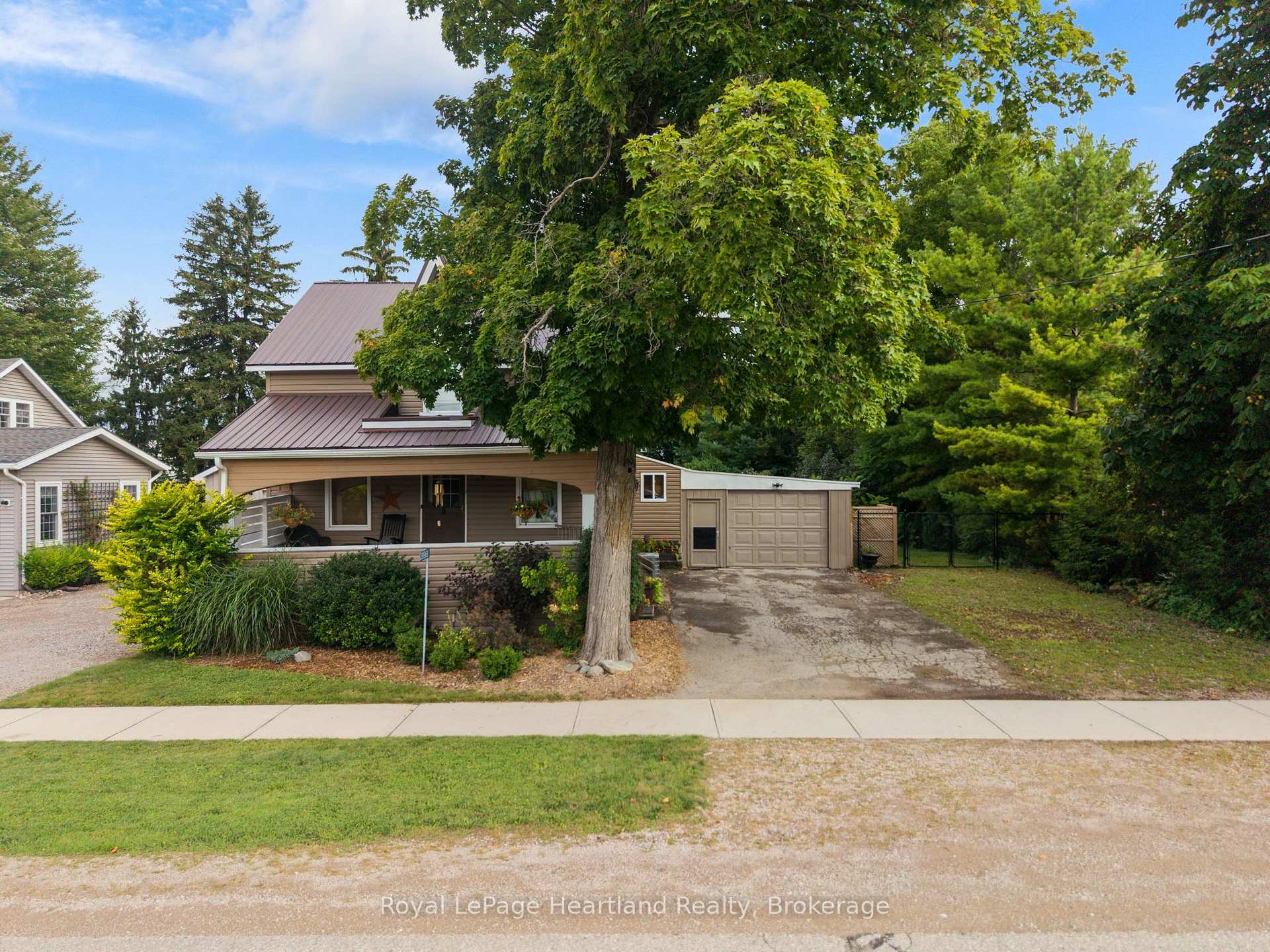 Photo 2 of 39968 Kippen Road, Bluewater, Stanley — HOMEH