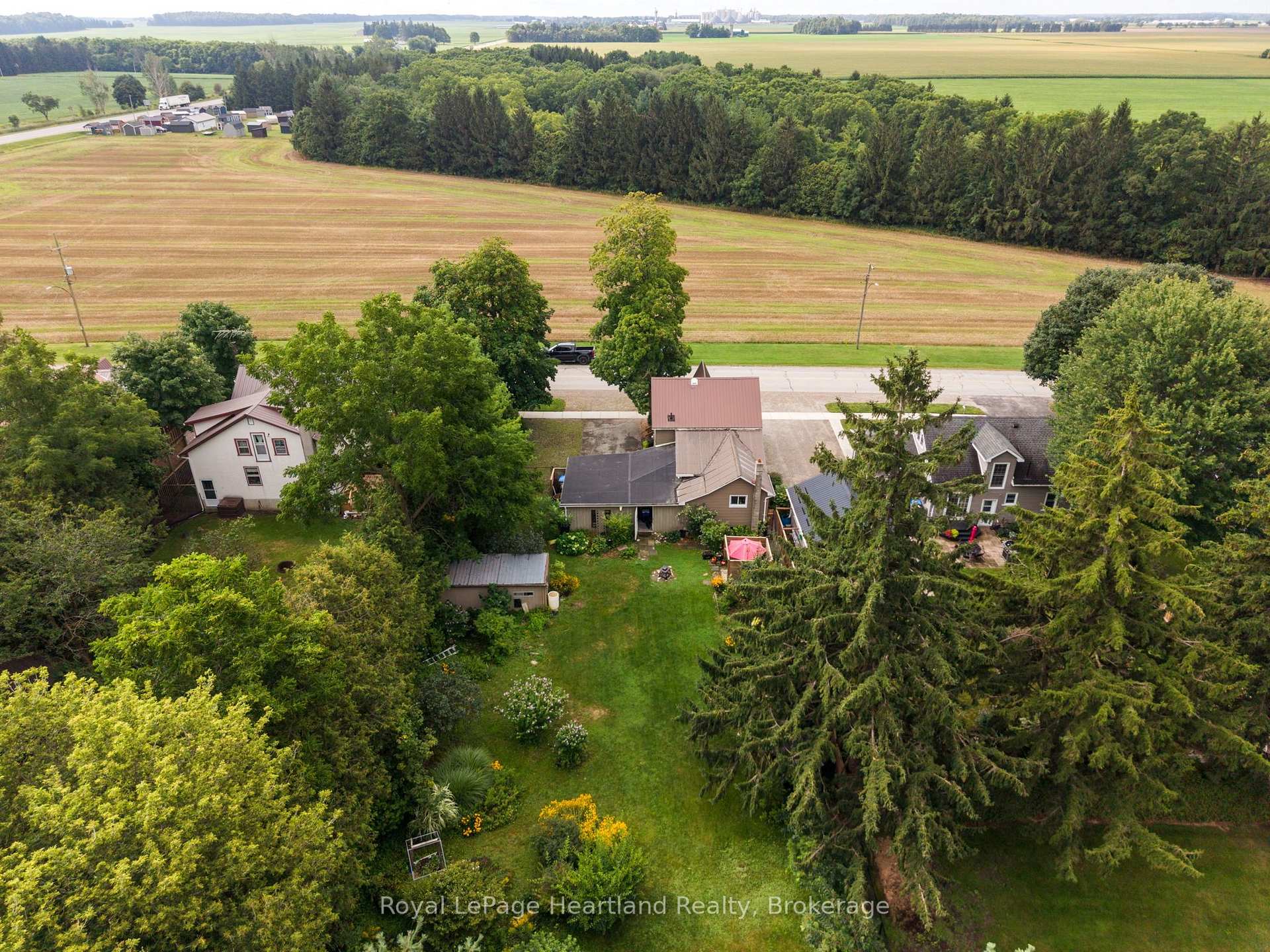 Photo 11 of 39968 Kippen Road, Bluewater, Stanley — HOMEH