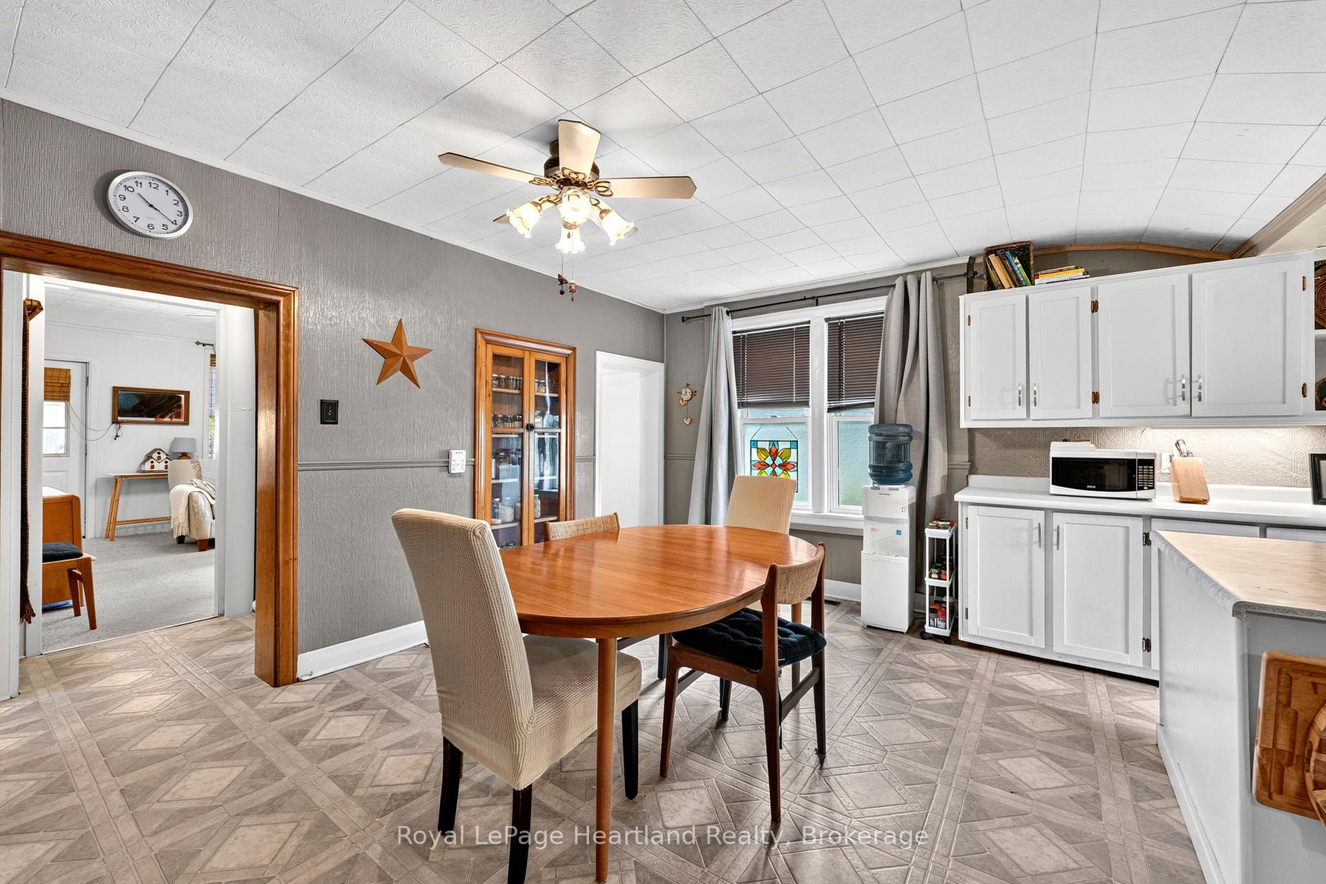 Photo 18 of 39968 Kippen Road, Bluewater, Stanley — HOMEH
