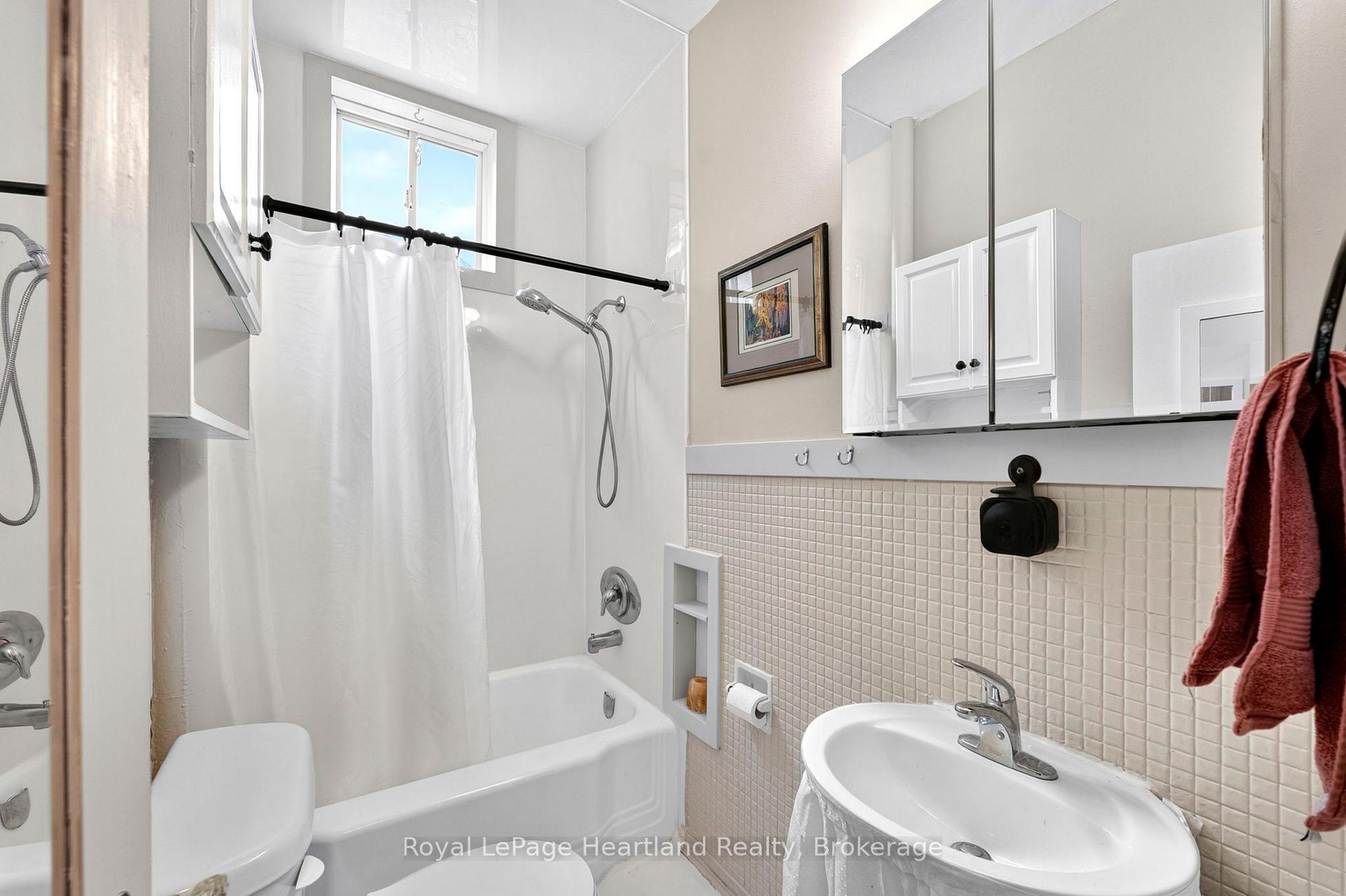 Photo 22 of 39968 Kippen Road, Bluewater, Stanley — HOMEH