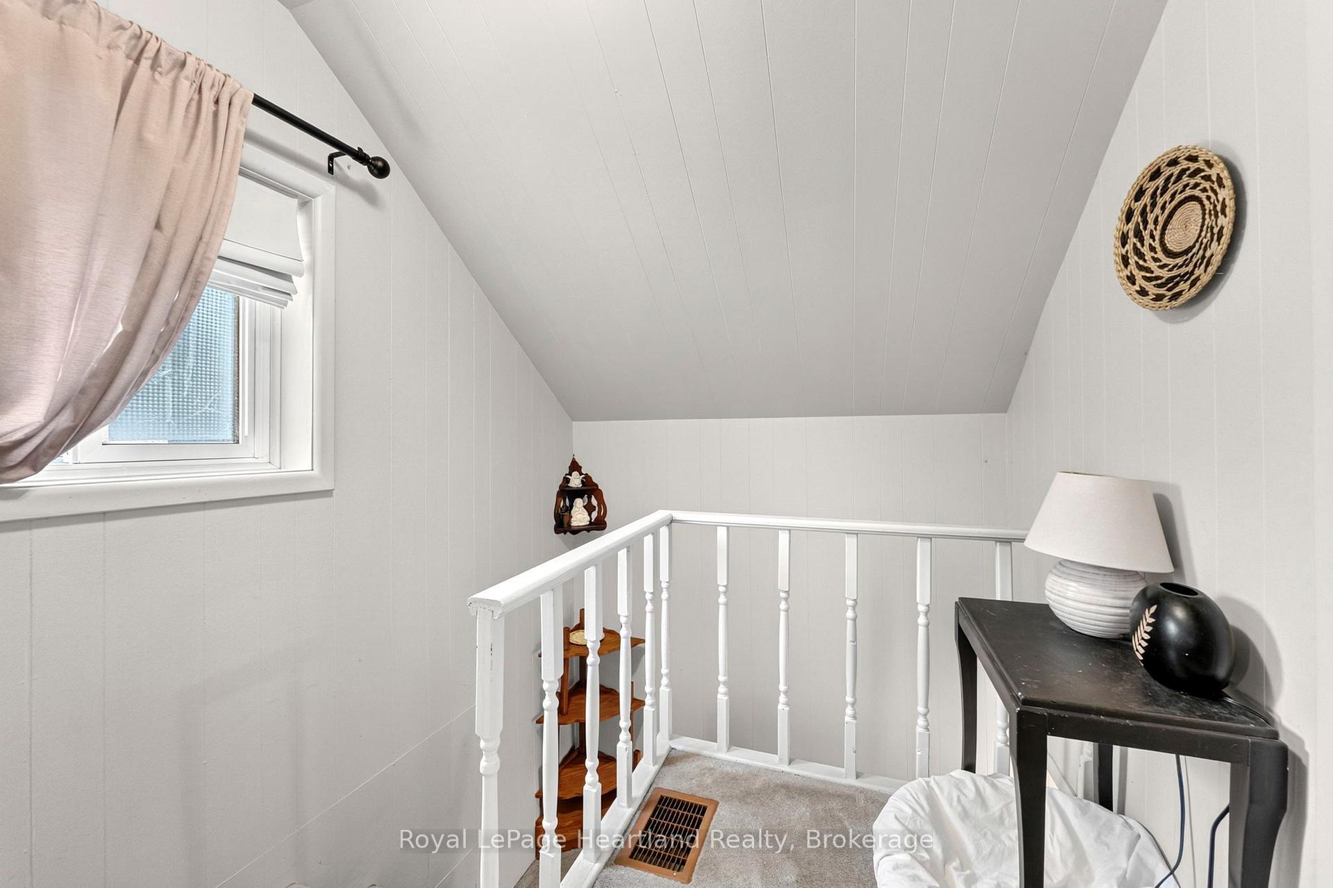 Photo 26 of 39968 Kippen Road, Bluewater, Stanley — HOMEH
